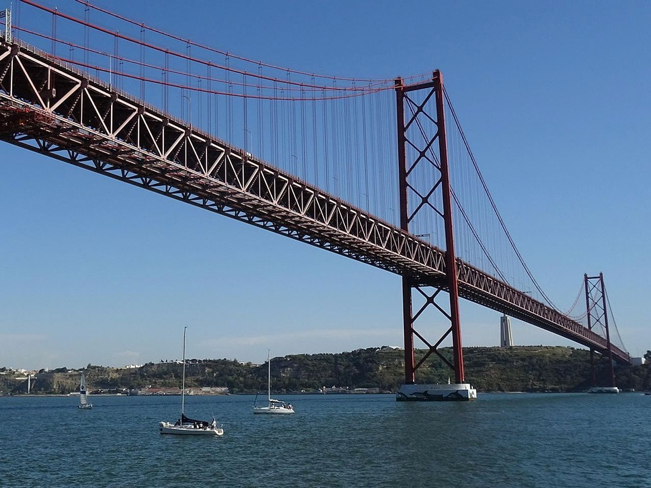 Margem ao amanhecer, antes da primeira travessia de rio